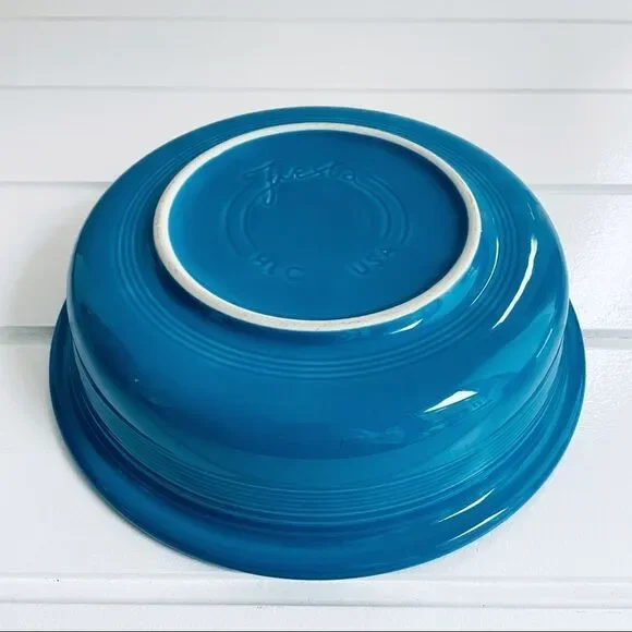 Fiesta Homer Laughlin Retired 2 Quart Peacock Serving Bowl